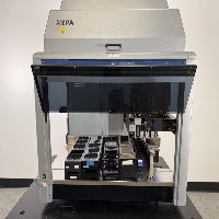 Hamilton Microlab Starlet Liquid Handler image 2